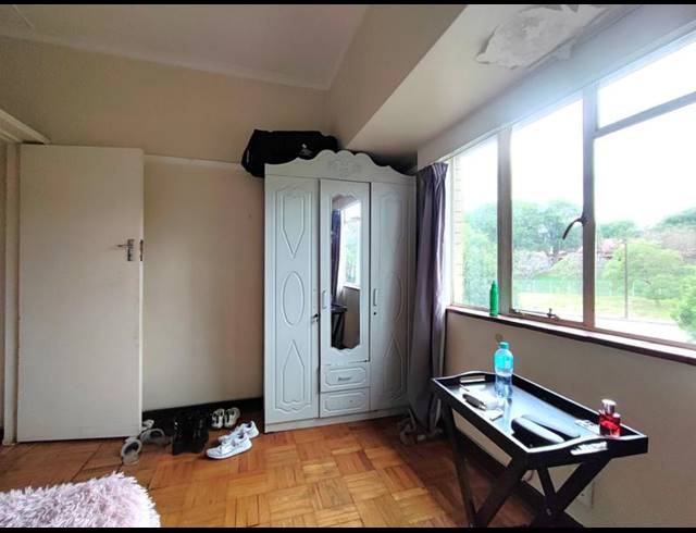 2 BEDROOM APARTMENT FOR SALE IN SCOTTSVILLE
